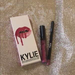 Kylie lip kit